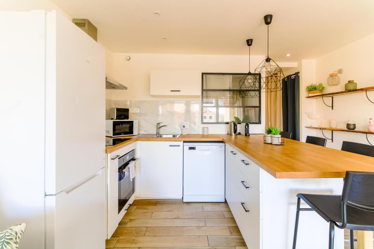 Select'Sohome - Appartement Renove Au Coeur Du Centre-Ville Du Lavandou - A Proximite Des Plages Et Commerces - Gaia Ле-Лаванду Экстерьер фото